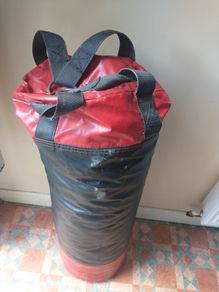 punch bag / kick bag