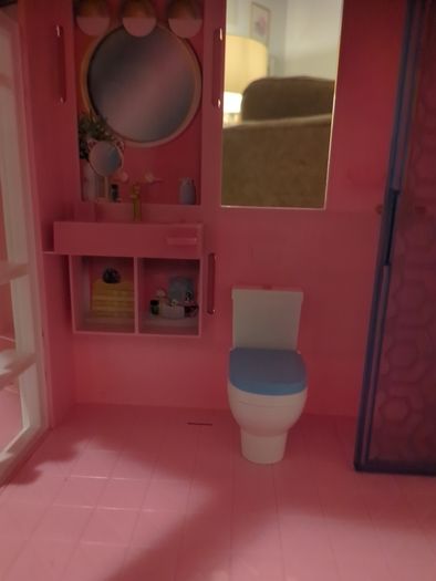Barbie dreamhouse