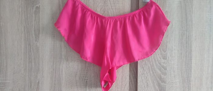 New pink satin look bottom fits UK 6  8 10