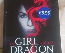 book girl with the dragon tatoo