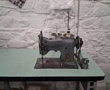 Singer 151K1 Flatbed Walking Foot Industrial Sewing Machine (Single Phase)