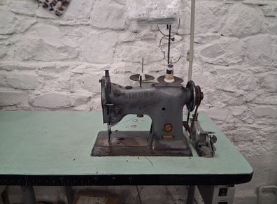 Singer 151K1 Flatbed Walking Foot Industrial Sewing Machine (Single Phase)