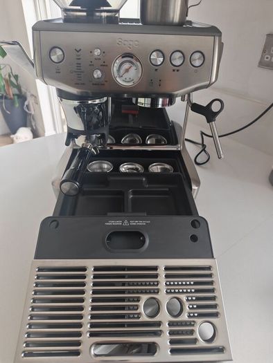 Sage Barista Express Impress in Stainless Steel