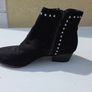 black boots Image 3