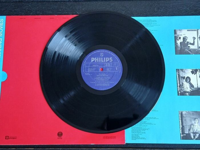 Dire Straits
