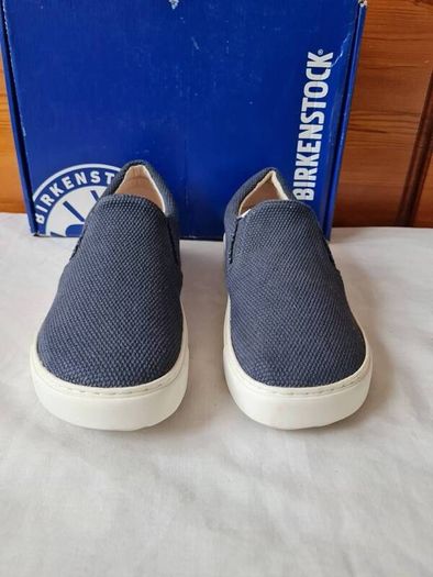 Birkingstock oswego canvas slip on Size 5 eu 38 midnight Navy Brand new boxed