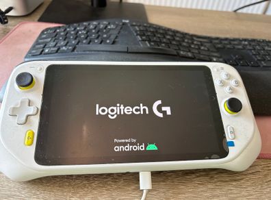 Logitech G Cloud