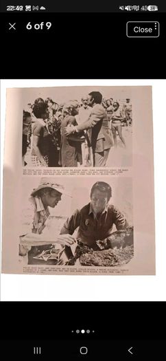 JAWS 2 - Press Kit With Photos - 1978.