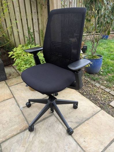 ergonomic office chair
