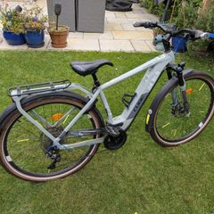 Cube Kathmandu pro 625 50cm