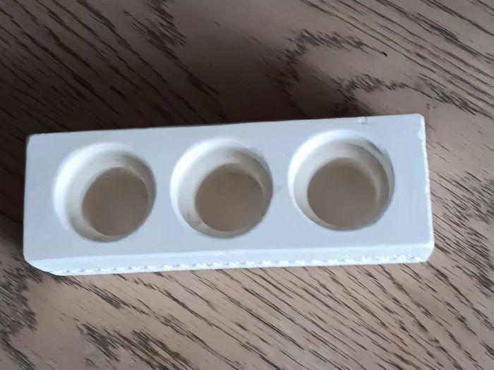 Rectangular 3 tea light candle holder
