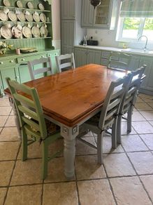 Kitchen Table and Chairs