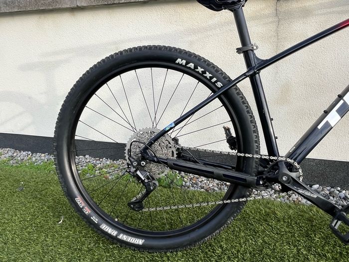 trek