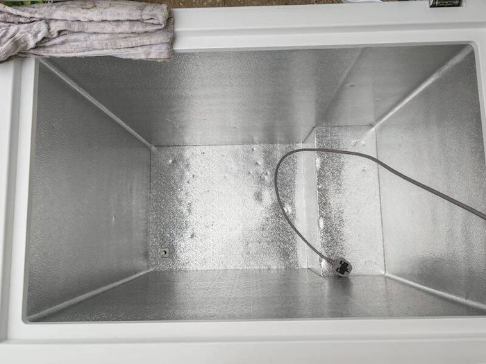 Chest freezer