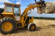 MF 50HX loader / digger