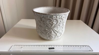 Decorative white Planter/Pot