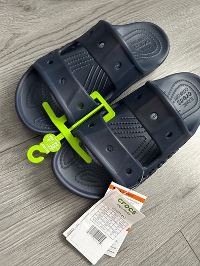 Women's crocs