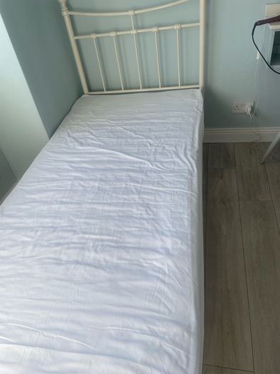 Single 3ft bed