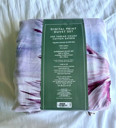 Dunnes satin Duvet set