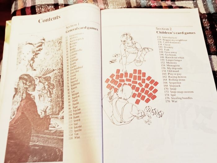 1975. Waddingtons Illustrated Card Games.