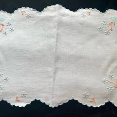 embroidered  tray cloth