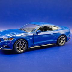 Kinsmart 2015 Ford Mustang GT, new, mint.