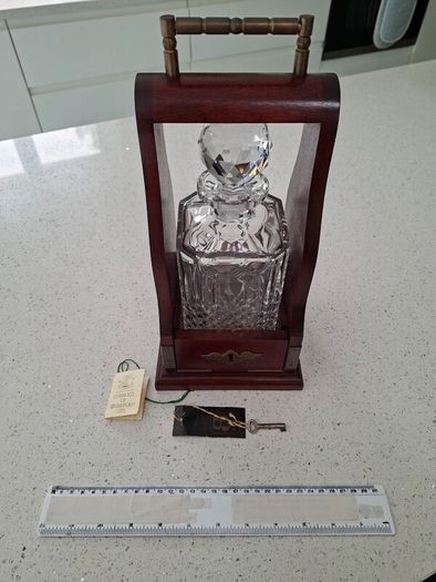 Connolly of Waterford Tantalus with cut-crystal spirit decanter