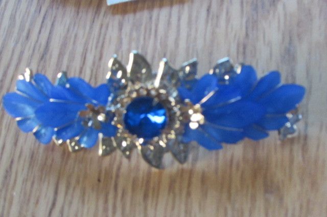 Decorative Hair Clips x 12 for Sale