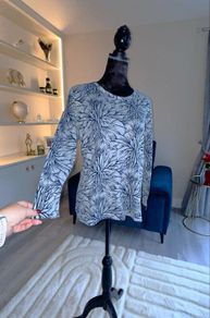 Ladies Navy & Grey Long Sleeved Top. Size Large UK 12 / EU 40