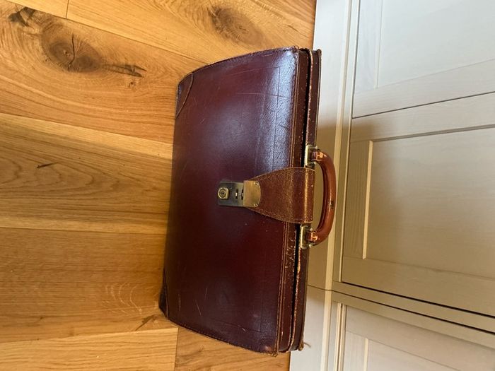 Vintage Oxblood leather accountant/solicitor briefcase