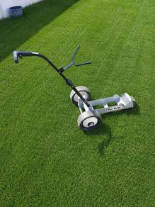 Golf glider