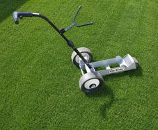Golf glider