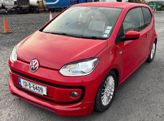 Volkswagen up! 2013