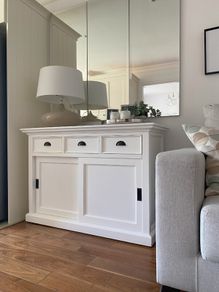 Solid wood Mahogany Sideboard. Crispy White. Petfect conditions.