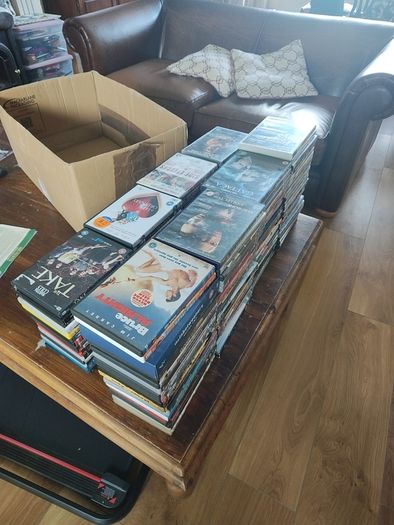 150 Dvds