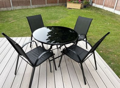 Garden table and 4 chairs