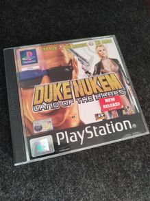Duke Nuke land of the babes. PS1 PlayStation