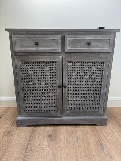 Storage cabinet in perfect condition