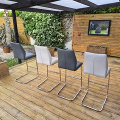 Chairs/Barstools/Kitchen island chairs