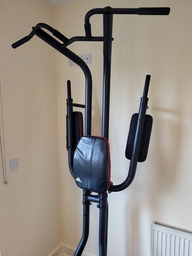 Adidas pullups tower, dip station, push ups