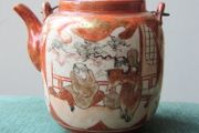 Antique Japanese Kutani Teapot