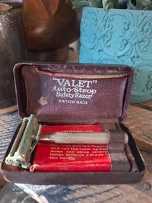Vintage razor