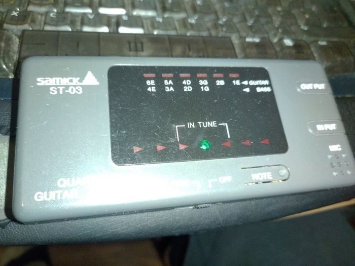 guitar tuner