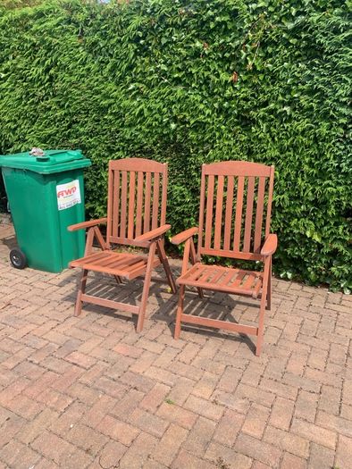 Set of 6 garden chairs