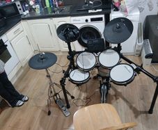 MPS 750 electric drum kit