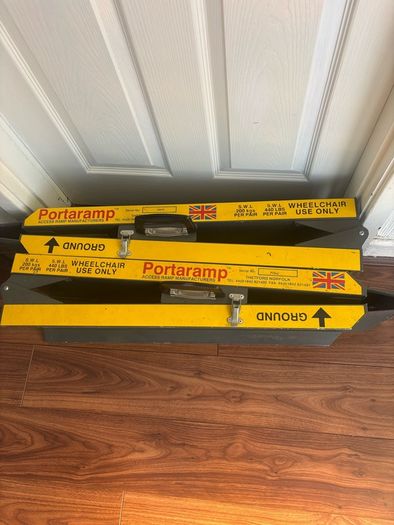 Portable wheelchair ramp