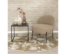 Accent chair