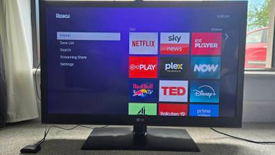 42" LG Full HD TV + Roku Smart Box Bundle (With Original Remotes)