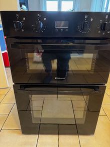 Oven with grill