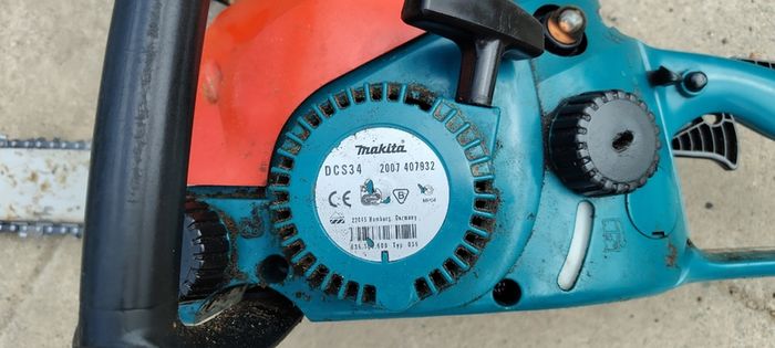 Makita Chainsaw